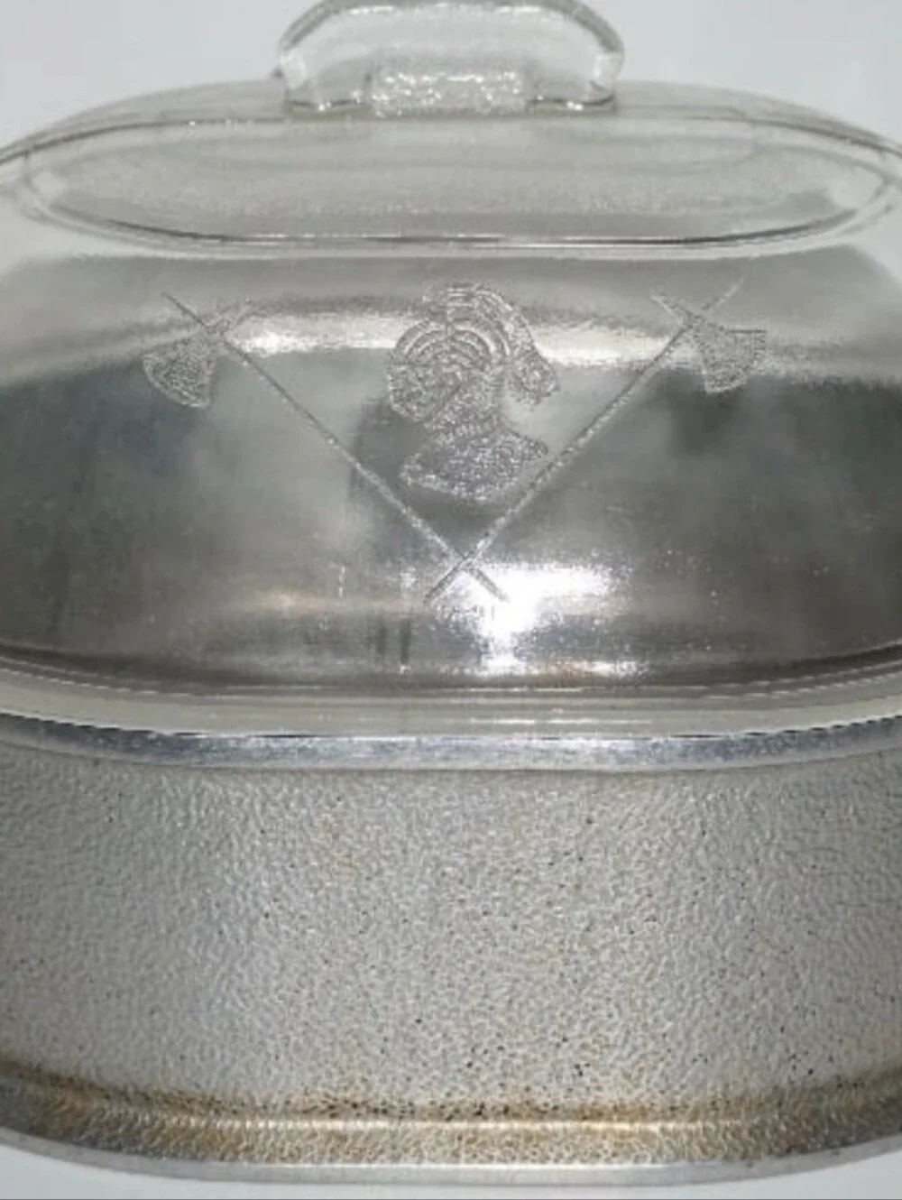 Vintage Guardian Service Hammered Aluminum 6 Qt Roaster Dutch Oven w/ Glass Lid.